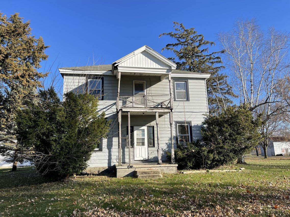 136 State St., Franklin Grove, IL 61031