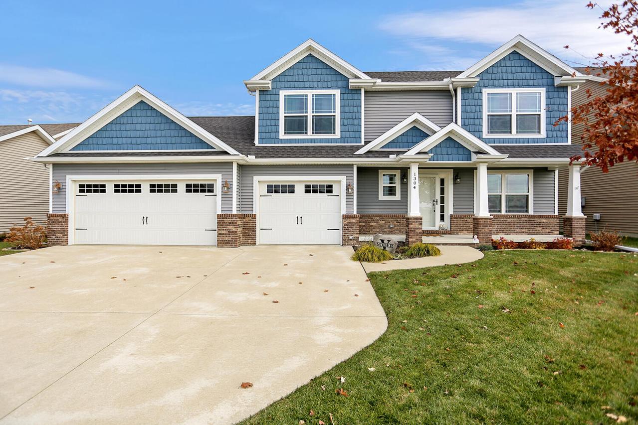 1304 Ridge Creek Rd., Savoy, IL 61874