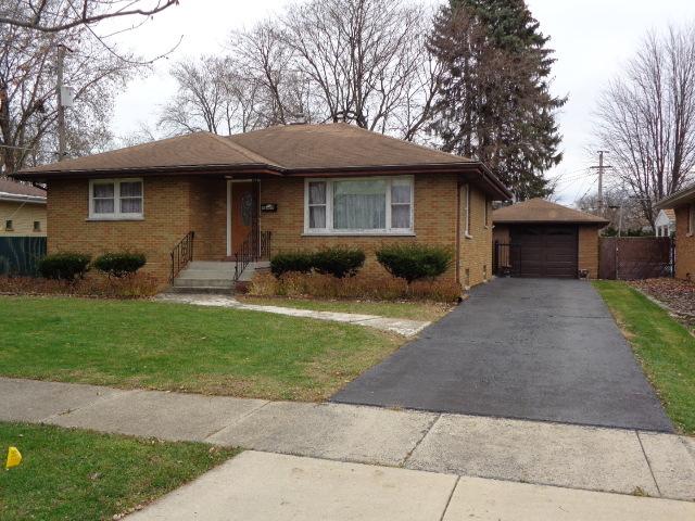 18417 Glen Oak Ave., Lansing, IL 60438