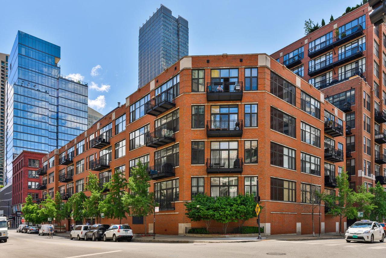 333 W Hubbard St. #416, Chicago, IL 60654