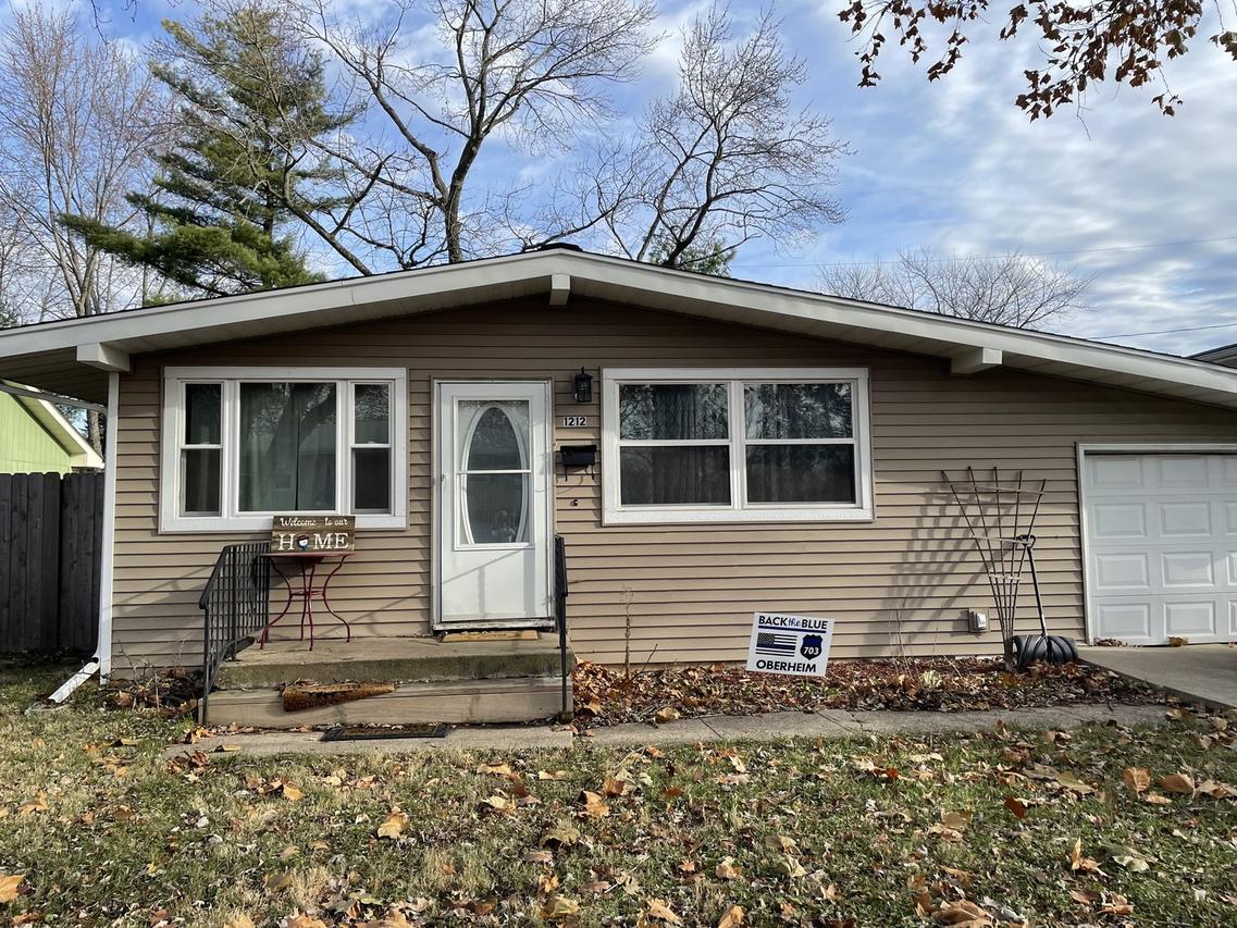 1212 Eastern Dr., Urbana, IL 61801