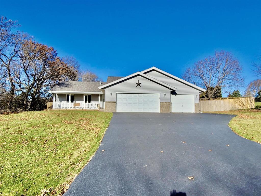 7747 Thistle Ridge Rd., Roscoe, IL 61073