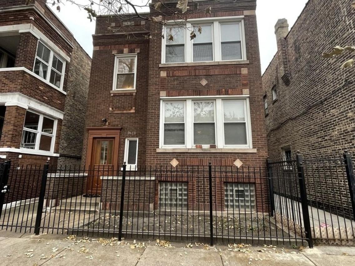 2611 W 43rd St., Chicago, IL 60632