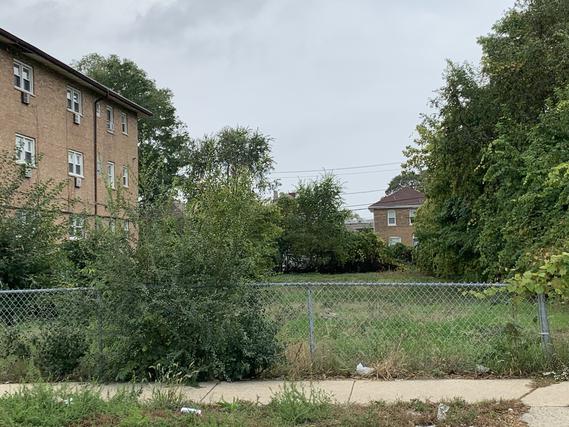 8555 S. Buffalo Ave., Chicago, IL 60617