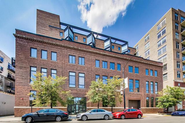 222 S. Racine Ave. #203, Chicago, IL 60607