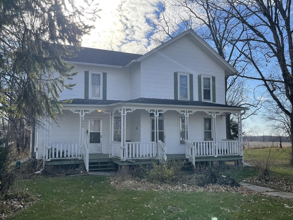 326 W Lahman St., Franklin Grove, IL 61031