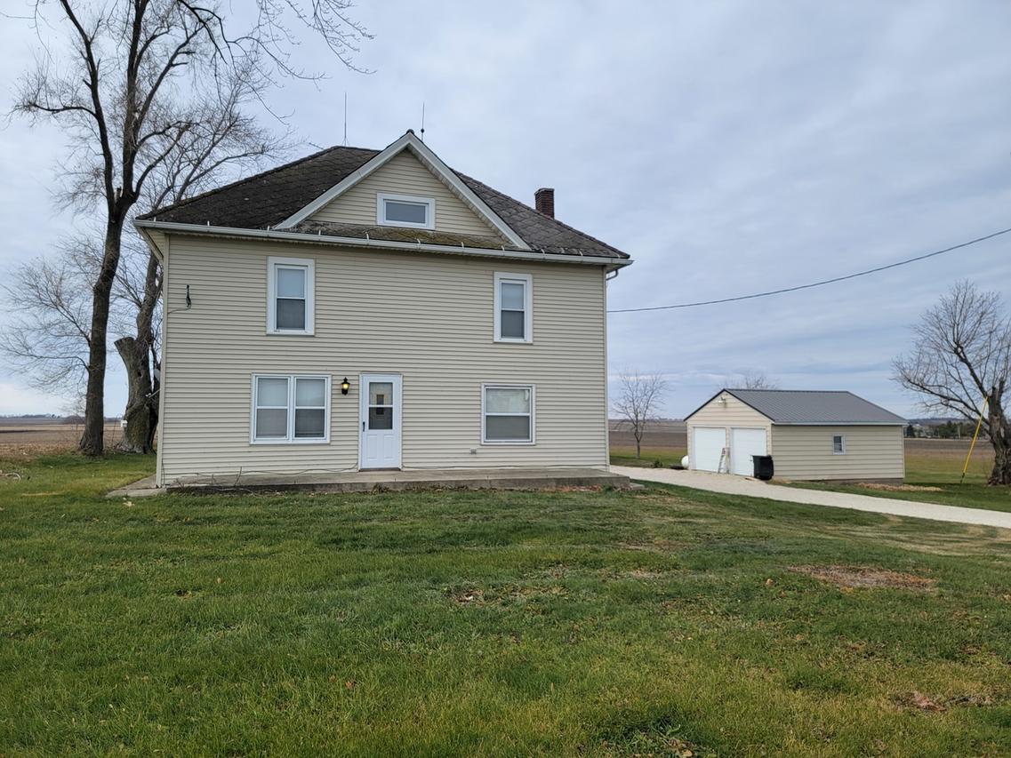 2177 Il Route 38, Ashton, IL 61006