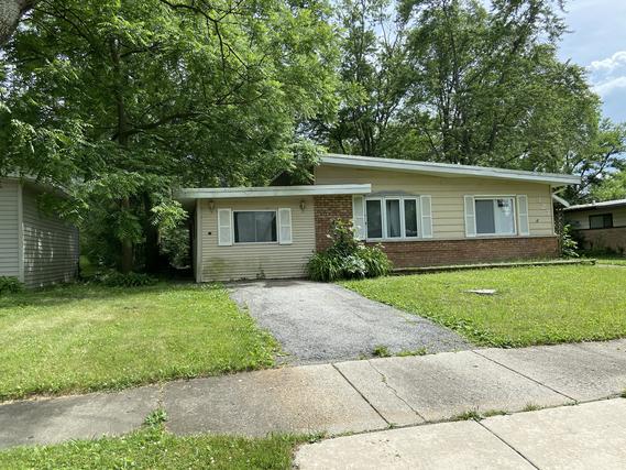 327 Somonauk St., Park Forest, IL 60466