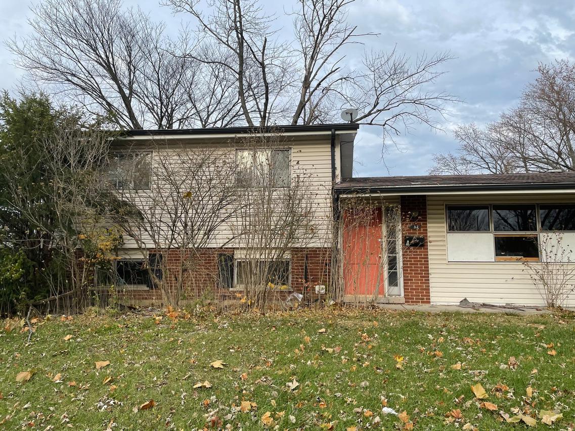 232 Berry St., Park Forest, IL 60466