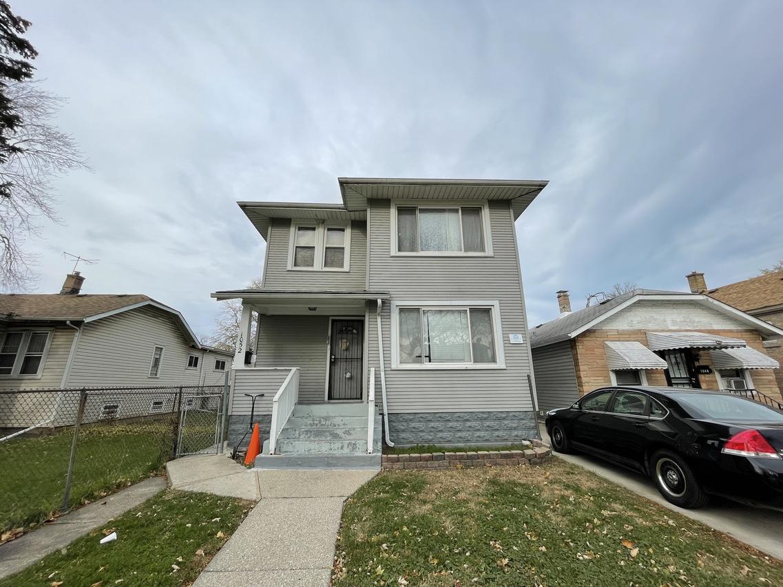 1052 W 104th Pl., Chicago, IL 60643
