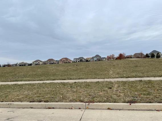 1501 Wyndemere Point Dr., Champaign, IL 61822