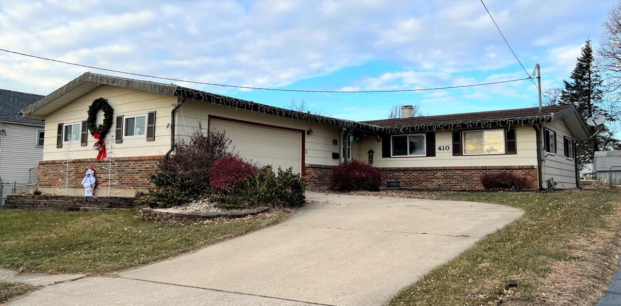 410 W Brayton Rd., Mount Morris, IL 61054