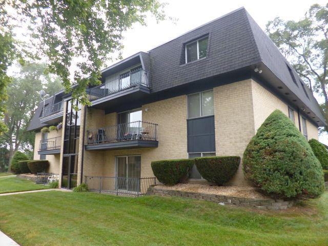 11108 S 84th Ave. #1A, Palos Hills, IL 60465