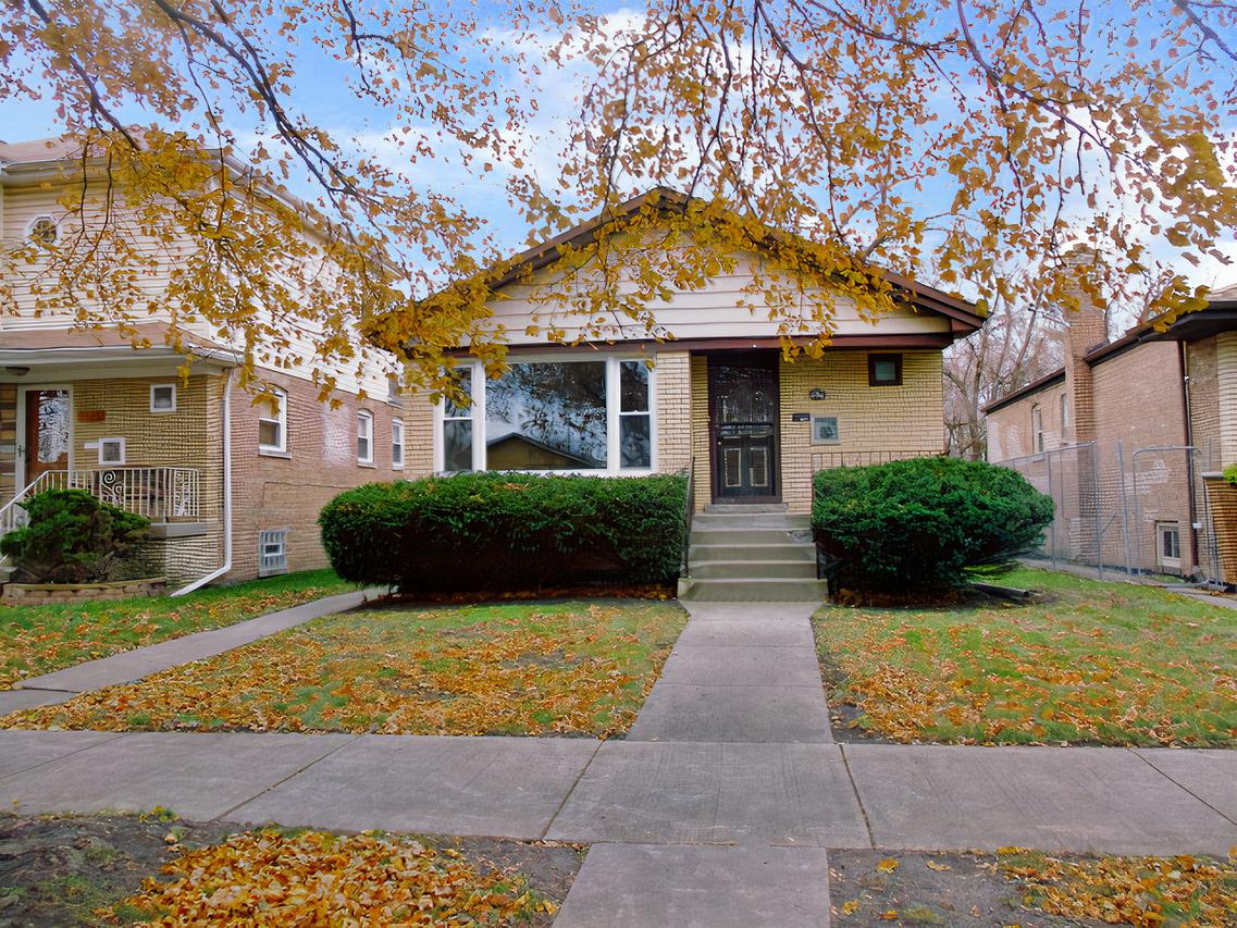 7822 S Hamilton Ave., Chicago, IL 60620