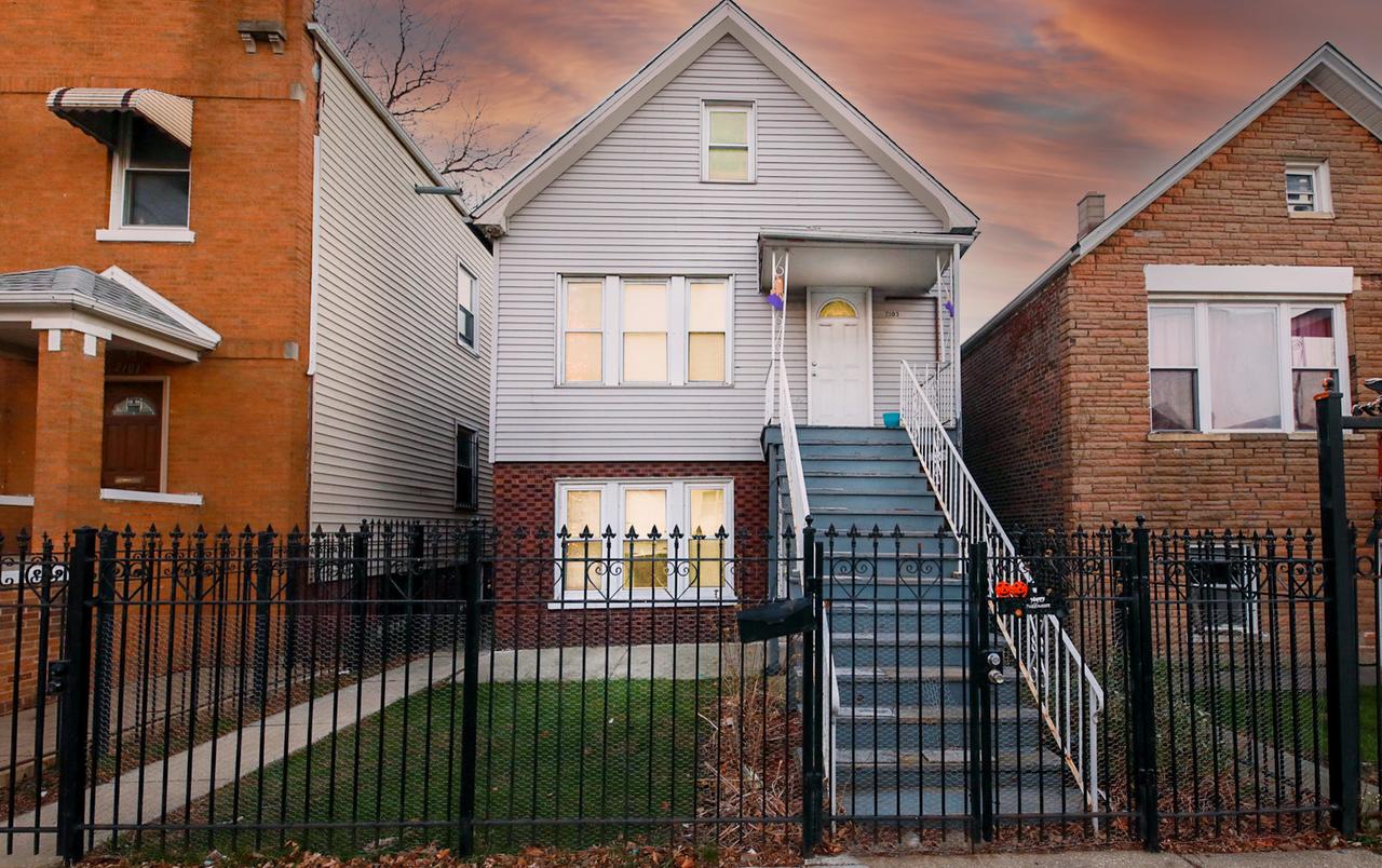 2103 W 51st St., Chicago, IL 60609