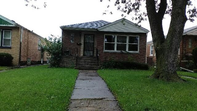 14511 Green St., Harvey, IL 60426