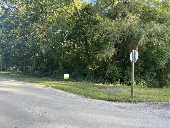 247 W. Cermak Rd., Braidwood, IL 60408