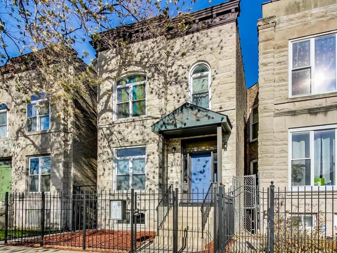 2934 W Fulton St., Chicago, IL 60612