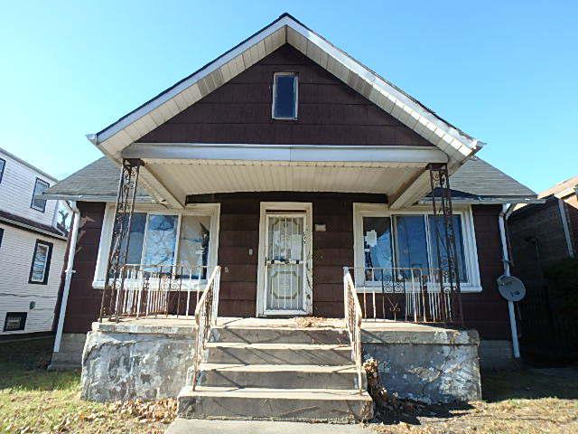 8742 S Constance Ave., Chicago, IL 60617