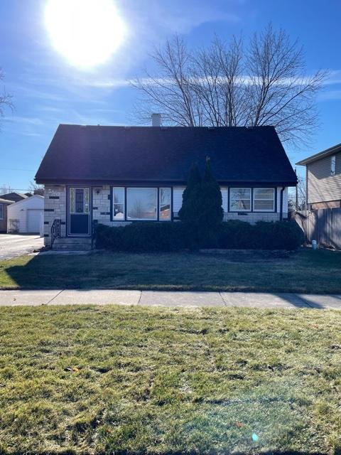 5849 W 81st Pl., Burbank, IL 60459
