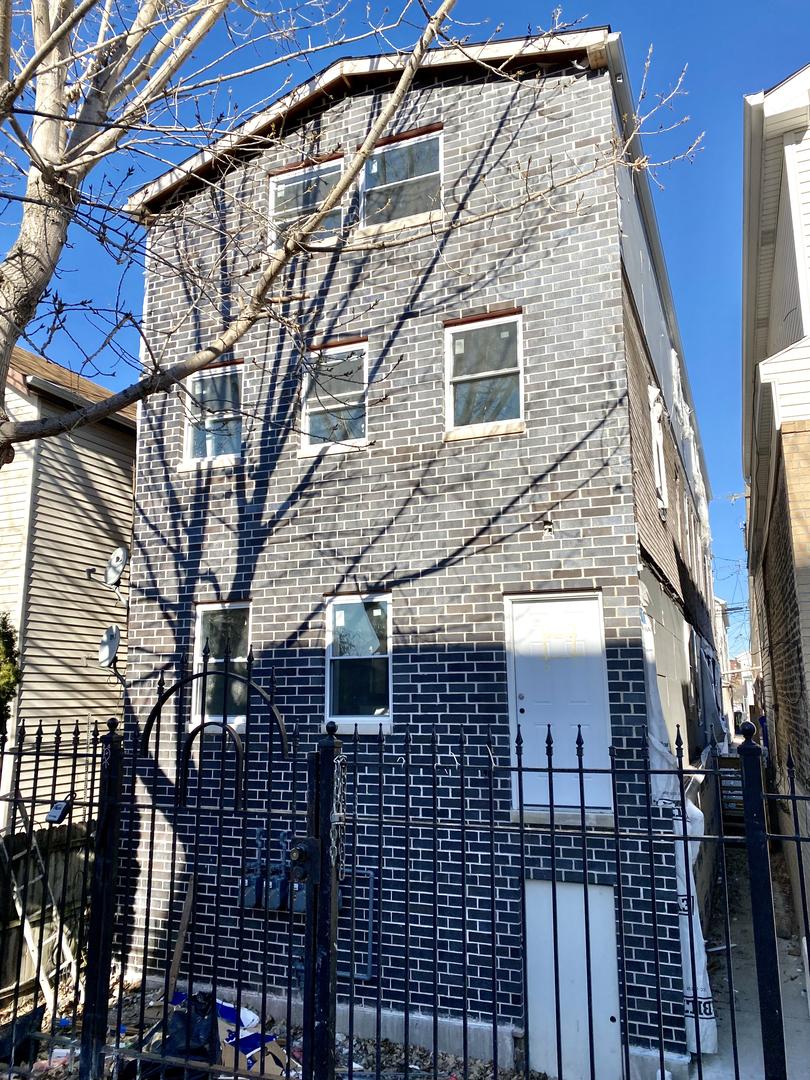 2242 W 18th Pl., Chicago, IL 60608