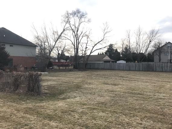 809 S. Ellsworth Ave., Addison, IL 60101