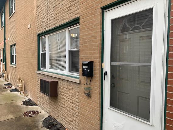 7010 S. East End Ave. #4, Chicago, IL 60649