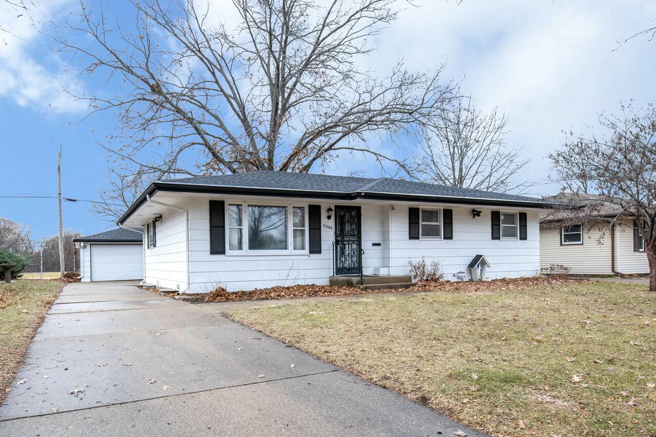 3008 Prial Ave., Rockford, IL 61101