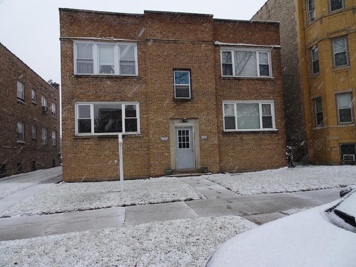 2638 W Berwyn Ave. #1A, Chicago, IL 60625