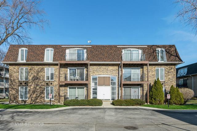 5700 Circle Dr. #101, Oak Lawn, IL 60453