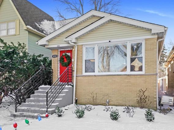 6430 Fairfield Ave., Berwyn, IL 60402