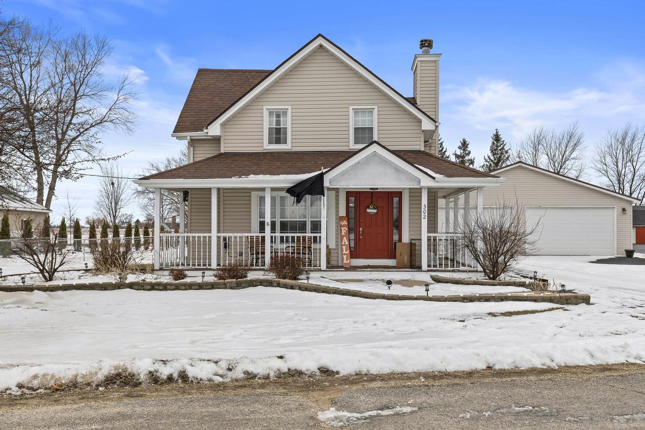 302 Herbert Rd., Kingston, IL 60145