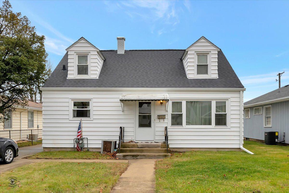 1252 W Marion St., Joliet, IL 60436