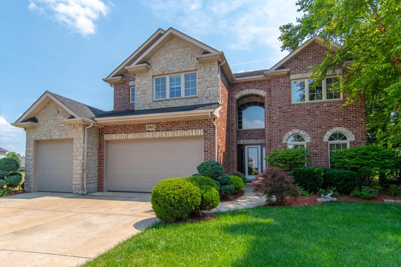26965 W Old Kerry Grove, Channahon, IL 60410