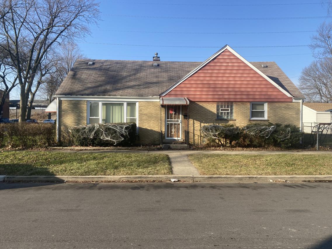 2801 Oak St., Bellwood, IL 60104