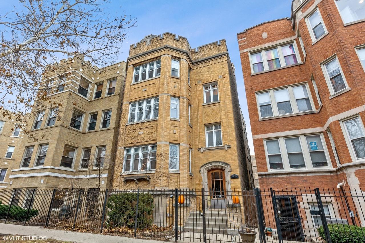 1628 W Columbia Ave. #3, Chicago, IL 60626