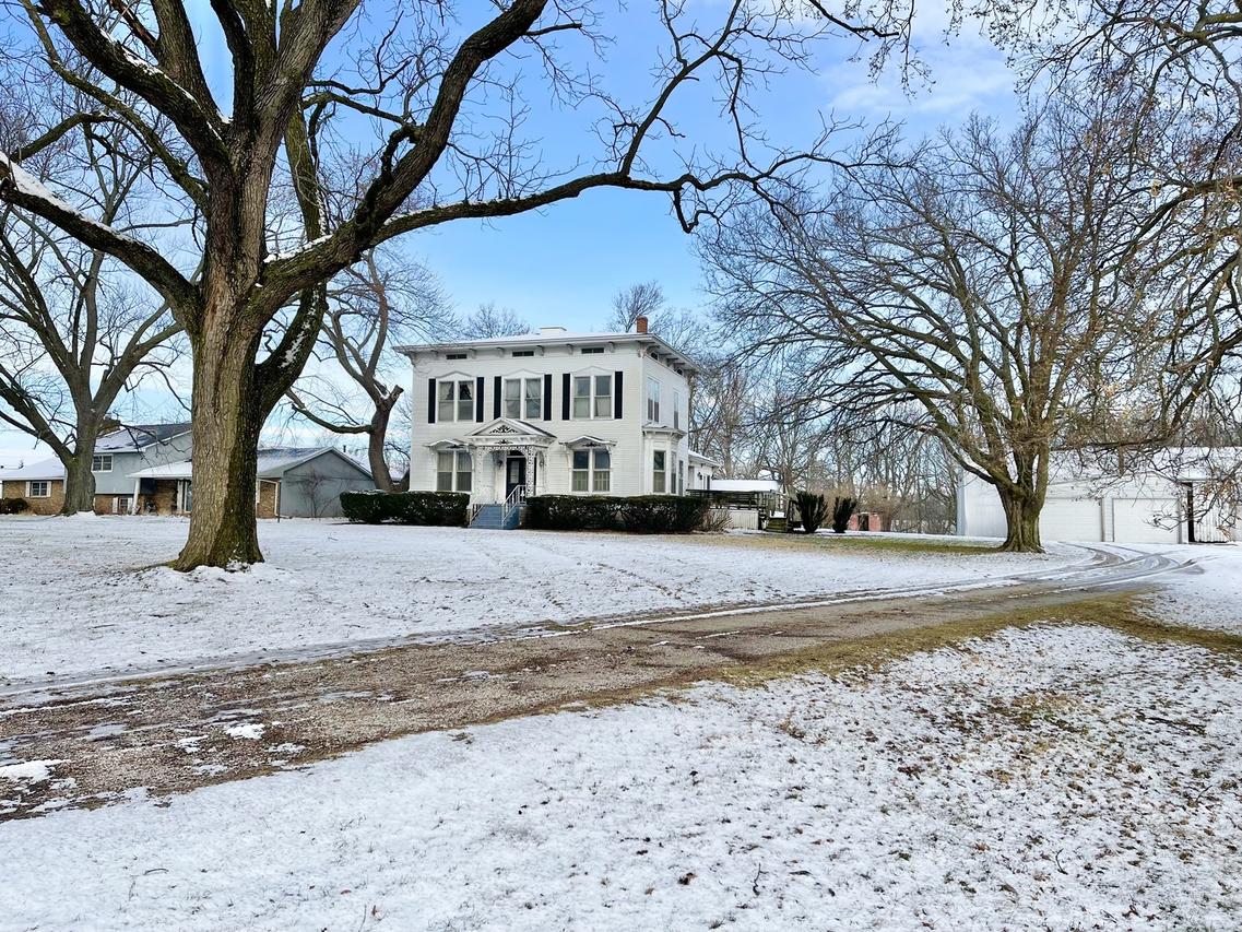 1707 Peru Princeton Rd., Spring Valley, IL 61362