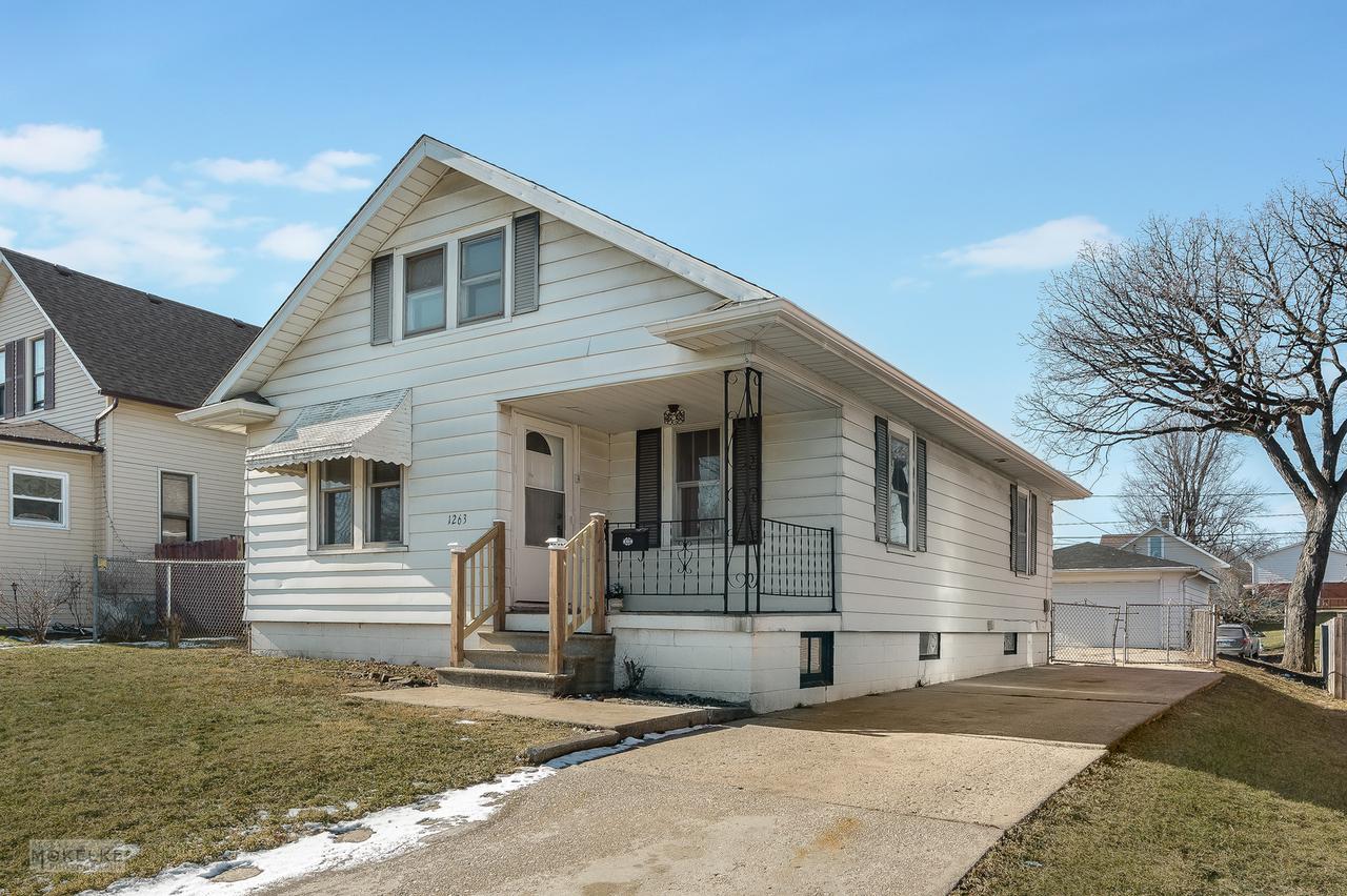 1263 Cora St., Joliet, IL 60435