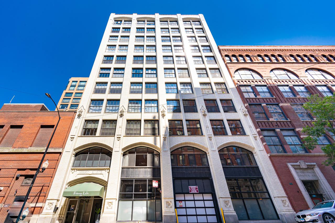 523 S Plymouth Ct. #803, Chicago, IL 60605