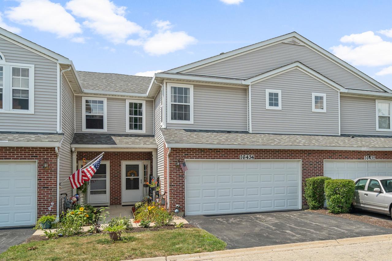 16434 Club Ct., Crest Hill, IL 60403