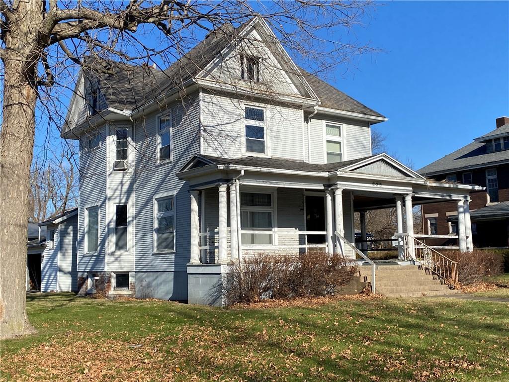 802 E Penn St., Hoopeston, IL 60942