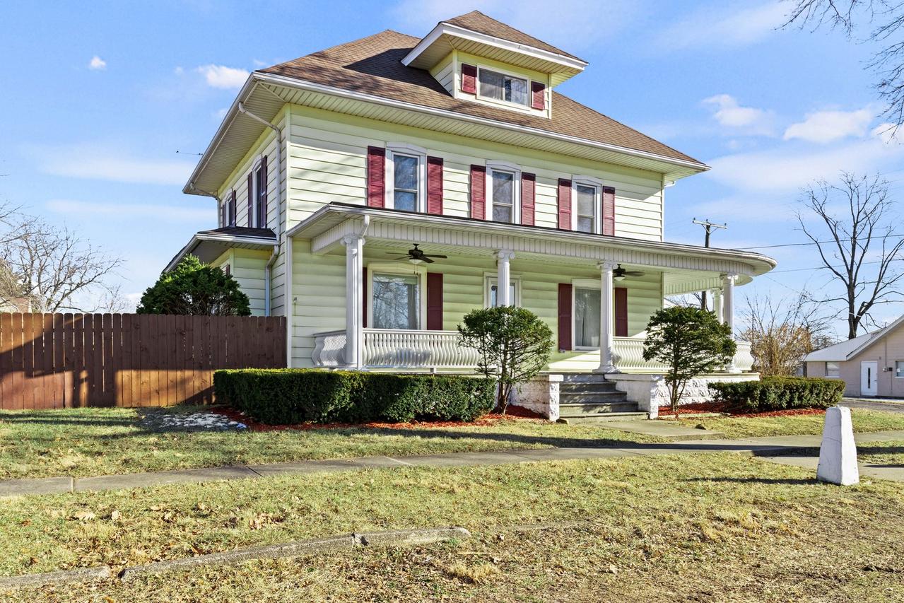 100 S Mill St., Aroma Park, IL 60910