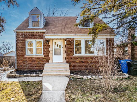 11426 S Kedzie Ave., Chicago, IL 60655