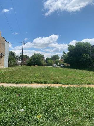 211-213 N. La Crosse Ave., Chicago, IL 60644