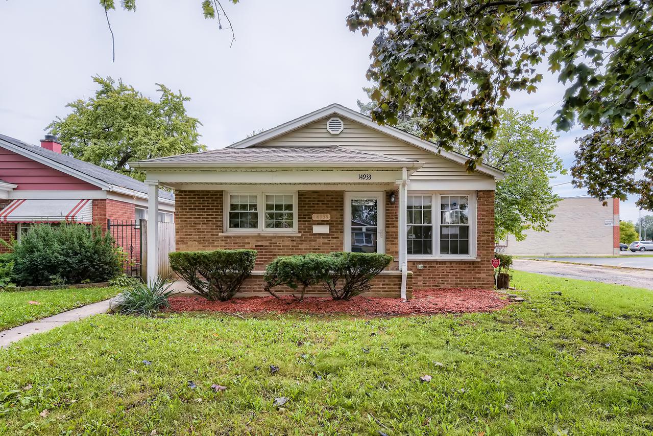 14933 Michigan Ave., Dolton, IL 60419