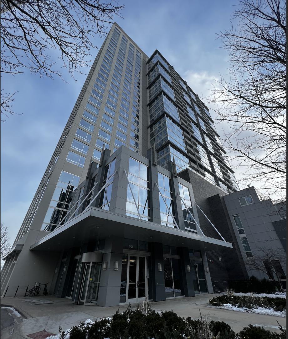 1901 S Calumet Ave. #2104, Chicago, IL 60616