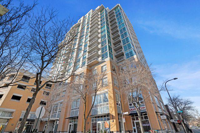 1640 Maple Ave. #707, Evanston, IL 60201