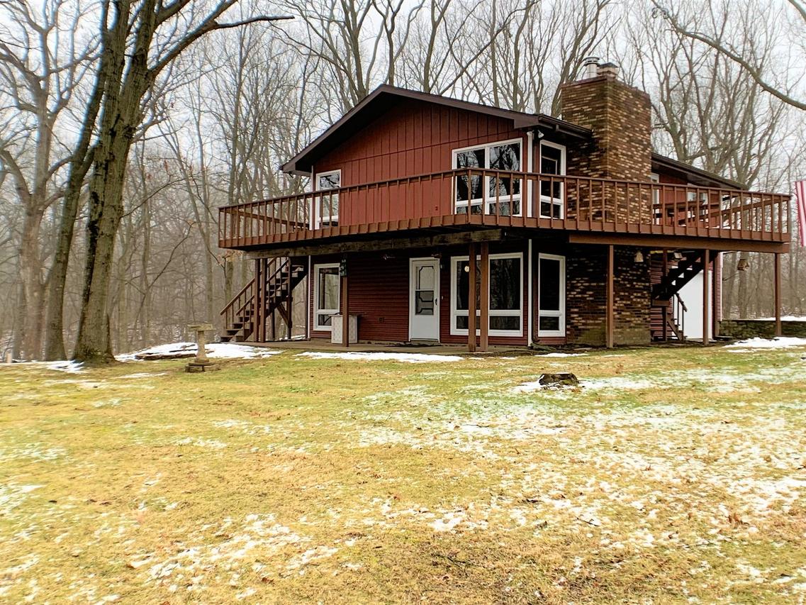 226 Lake Thunderbird Dr., Putnam, IL 61560