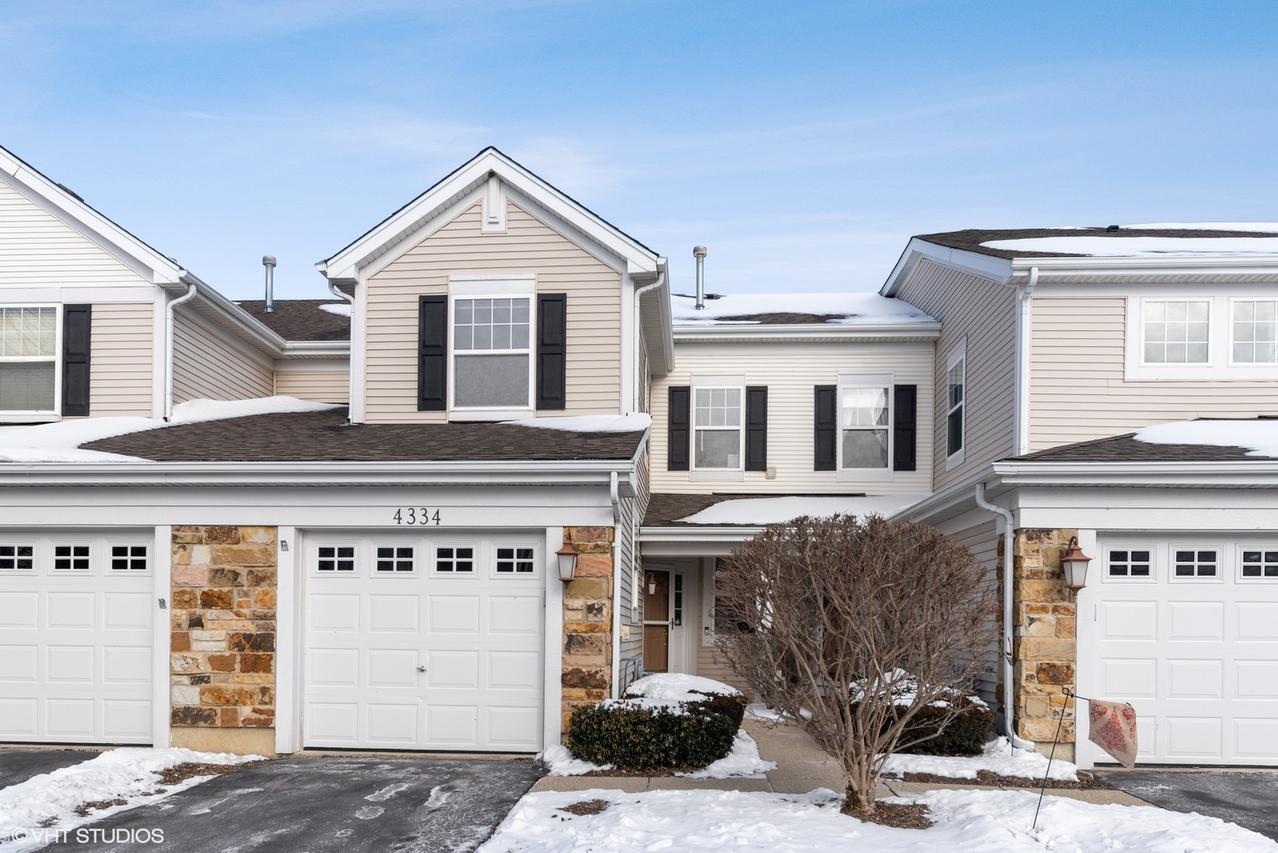 4334 Shooting Star Dr., Island Lake, IL 60042