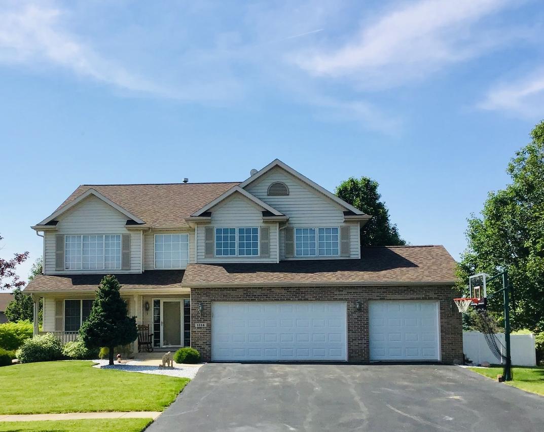 1114 Santa Fe Ave., Davis Junction, IL 61020